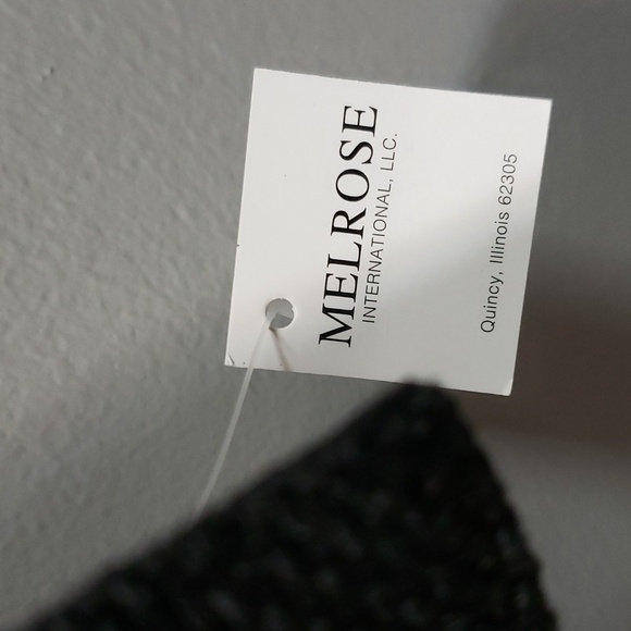 Melrose International NWT Black Table Runner with Appliqued Spider and Webs - Picture 4 of 7